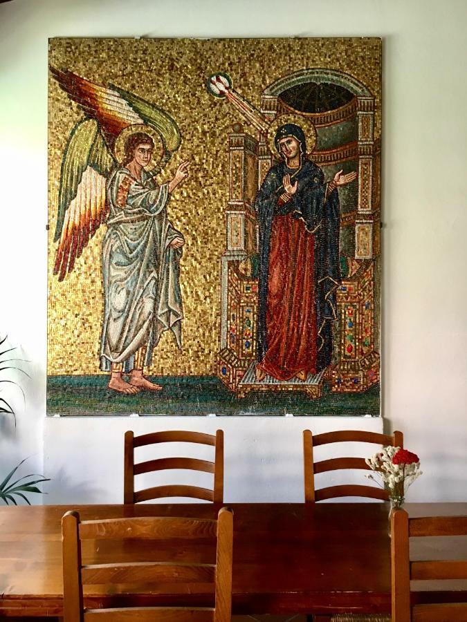فندق Casa Mater Ecclesiae ماسا ماريتيما المظهر الخارجي الصورة
